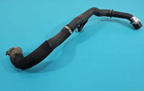 Intercooler hose/pipe