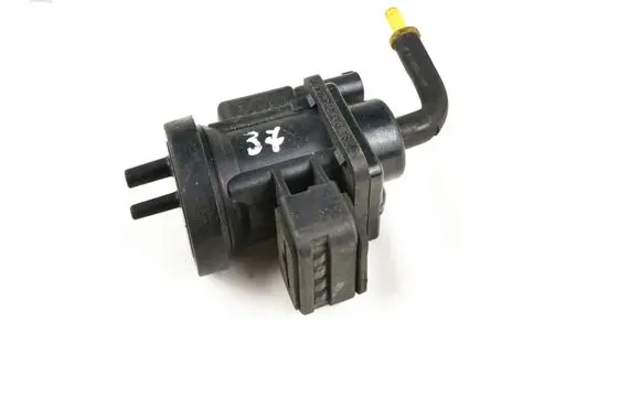 Mercedes-Benz C W202 Turbo solenoid valve 0005450427