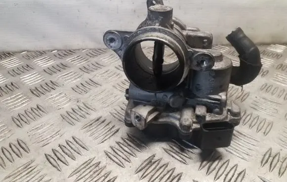 Skoda Superb B8 (3V) Throttle valve 04L128059AA 04L128063AA