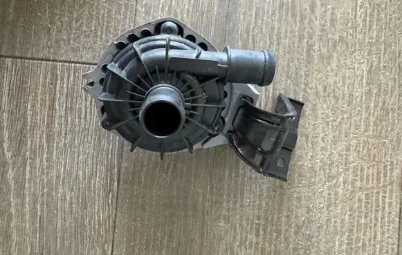Ford Explorer EV Electric auxiliary coolant/water pump 1EA965567P