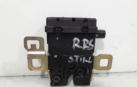 Land Rover Range Rover Sport L320 Tailgate window lock/catch/latch FQR500040