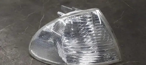 BMW 3 E46 Front indicator light