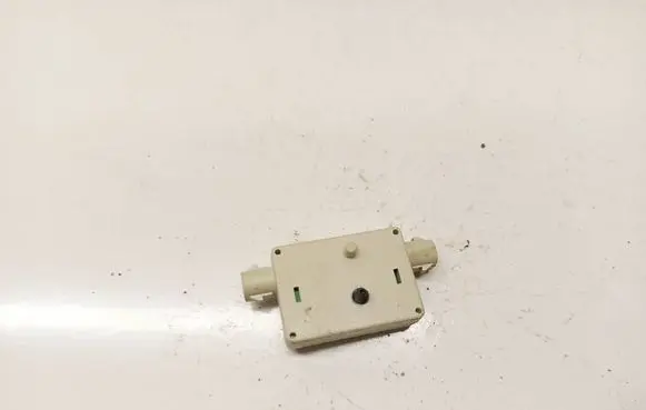 BMW X6 E71 Antenna control unit 699009005 21367510