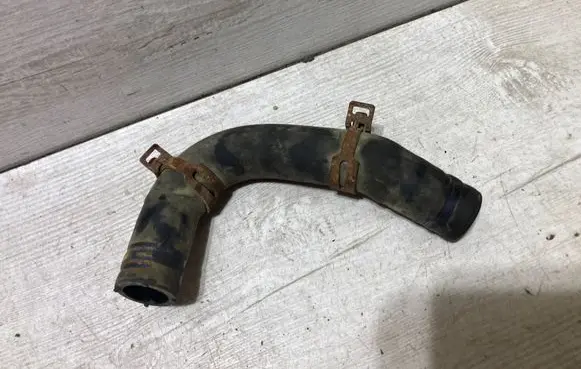 Ford Focus Engine coolant pipe/hose jx618d050vb