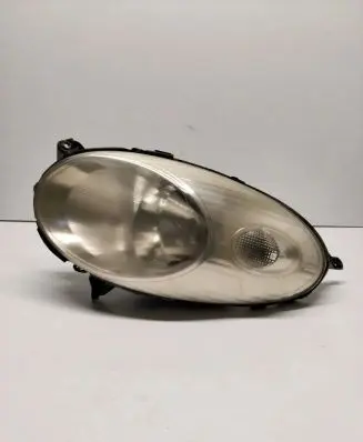 Nissan Micra Headlight/headlamp 26060AX700 89007101