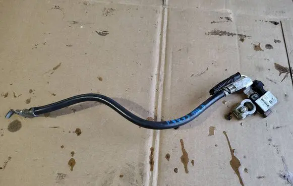 Ford Focus Negative earth cable (battery) AV6N-10C679-BD