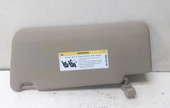 Sun visor
