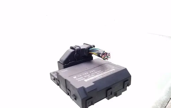 Opel Signum Comfort/convenience module 13199492 351788 SC718810500