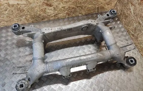 BMW 5 E60 E61 Rear subframe 6770827 300546146 80562274