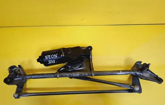 Chrysler Neon II Front wiper linkage and motor 05288457AD