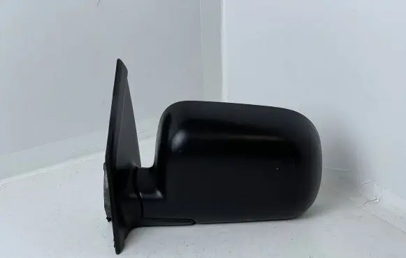Mitsubishi Space Runner Front door electric wing mirror E201821 E20282