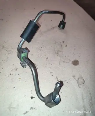 Audi A5 8T 8F Fuel injector supply line/pipe 0312AB