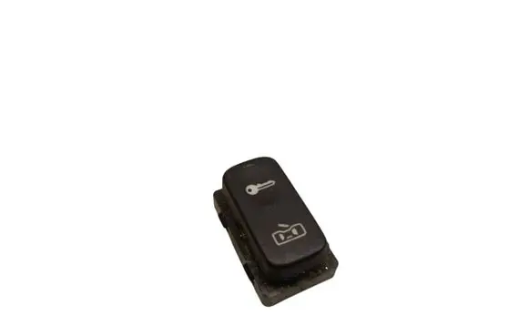 Skoda Octavia Mk2 (1Z) Central locking switch button 1Z0962125A 0331