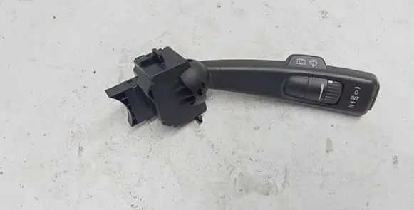 Volvo V50 Wiper control stalk 17D770 8682869