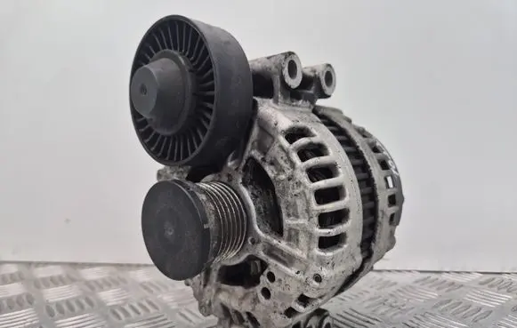 BMW 5 E60 E61 Generator/alternator 7550968