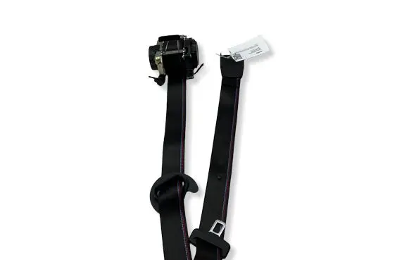 BMW 1 F40 Front seatbelt 8076556