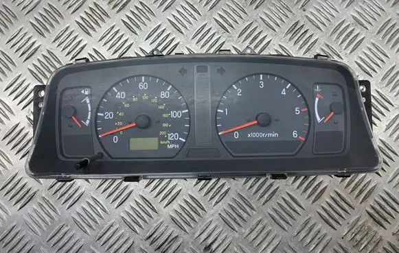 Mitsubishi Pajero Sport I Speedometer (instrument cluster) MR590142 2573305891