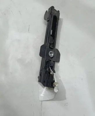 Audi Q7 4L Seat belt adjustment rail 8E0857833F 5205436 SDL209680