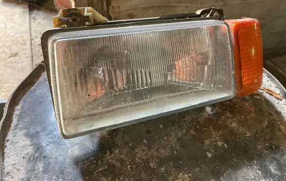 Audi 80 90 B2 Headlight/headlamp 34499R7