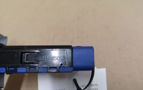 Hyundai Santa Fe Windscreen/window heater switch 202002962 621W05010