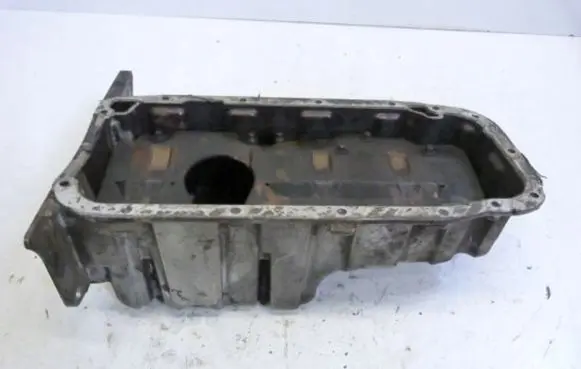 Oil sump