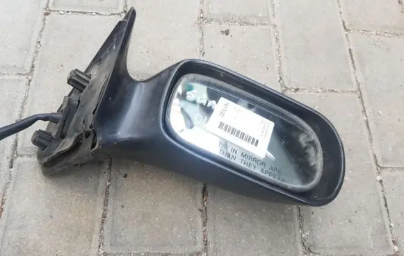 Subaru Outback Front door electric wing mirror
