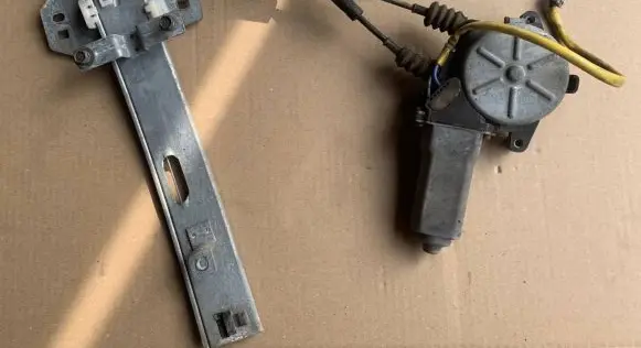 Honda Accord Rear door window regulator with motor