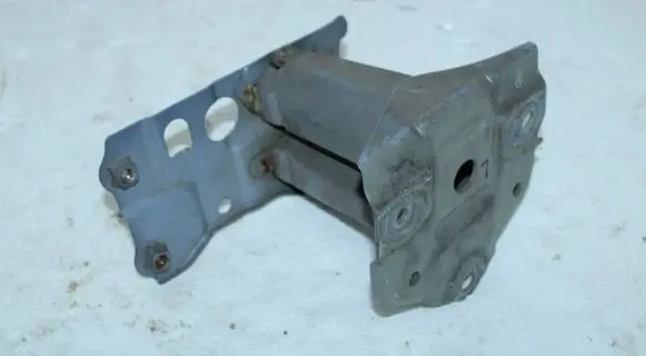 Toyota Verso Rear bumper shock impact absorber/damper 