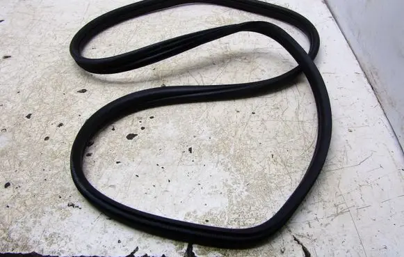 Honda Jazz Rubber seal rear door 1111