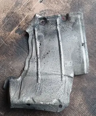 BMW X5 E53 Heat shield in engine bay 8402579