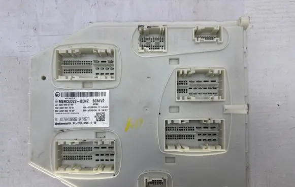 Mercedes-Benz B W247 Central body control module A2479005708 A2479017901 A2479021603