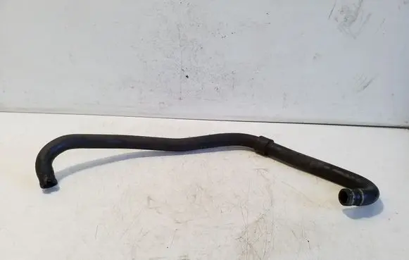 Iveco Daily 5th gen Engine coolant pipe/hose 181312800