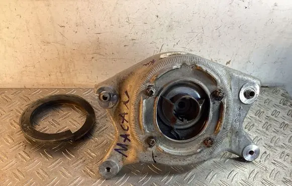 Porsche Macan (95B) Coil spring mount 95B412384