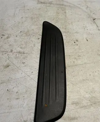 Rear sill trim cover