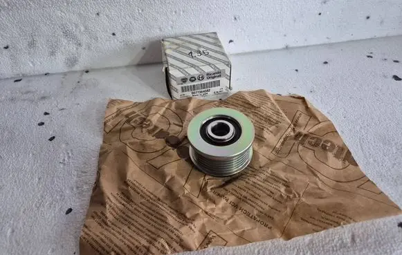 Peugeot Boxer Generator/alternator part 77364082
