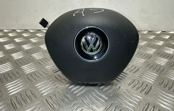 Volkswagen PASSAT B8 Steering wheel airbag 5G0880201C