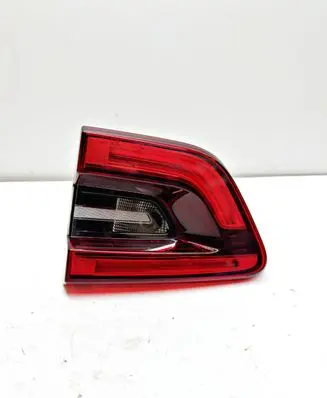 Renault Kadjar Tailgate rear/tail lights 