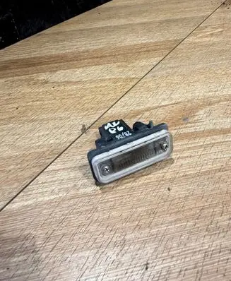 Mercedes-Benz E W211 Number plate light A2038200256