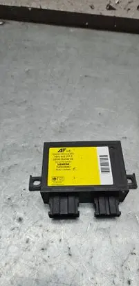 Volkswagen Sharan Immobilizer control unit/module 7M0953257S 98VW19A366CB