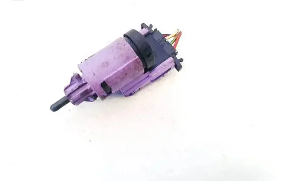 Volkswagen Golf IV Brake pedal sensor switch 1j0945311d 9322000