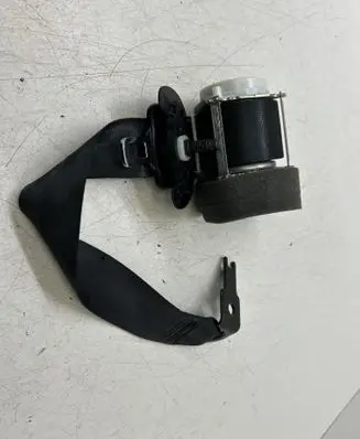 Peugeot 308 Rear seatbelt