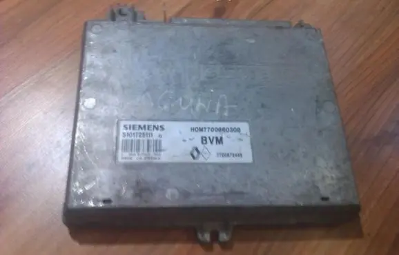 Renault Laguna I Engine control unit/module 7700860308