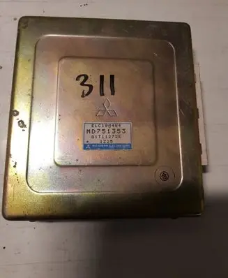 Mitsubishi Space Wagon Engine control unit/module MD751353 G1T11272E