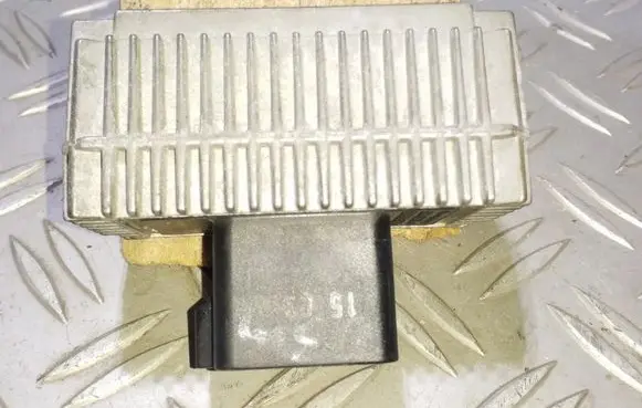 Opel Zafira A Glow plug pre-heat relay 09132691 51299008