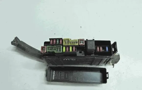 Nissan Leaf I (ZE0) Fuse box set 3NA0C