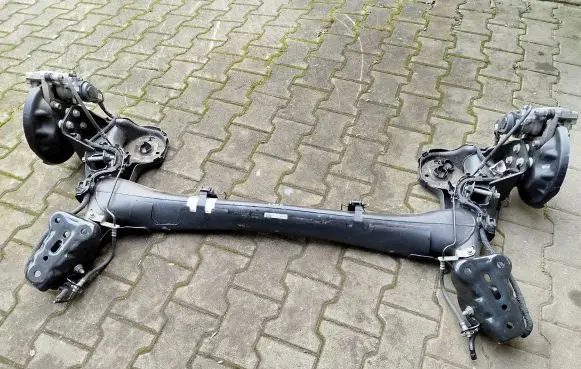 Peugeot 2008 II Rear beam 