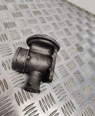 BMW 3 E46 EGR valve 7785452