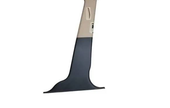 (B) pillar trim (bottom)