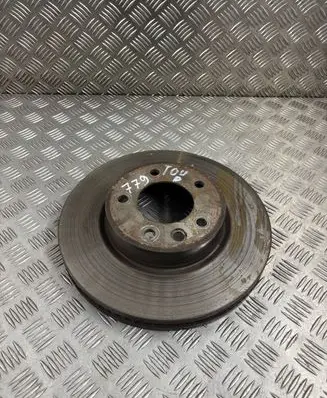 Volkswagen Touareg II Front brake disc