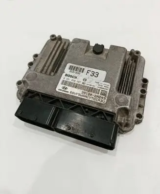 Hyundai i40 Engine control unit/module 391252A243 0281030607 391202A243